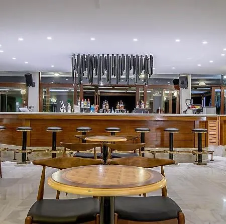 Sunconnect Marina Hotel