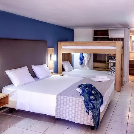 Hotel Sunconnect Marina